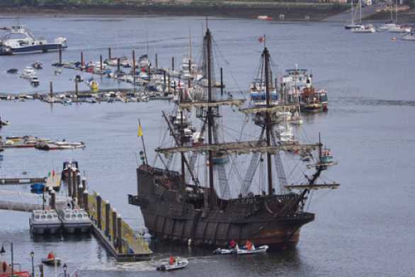 26 September 2023 - 09:31:25

----------------------
How to moor a galleon. El Galeon Andalucia